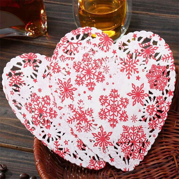 Heart shape paper doilies.jpg